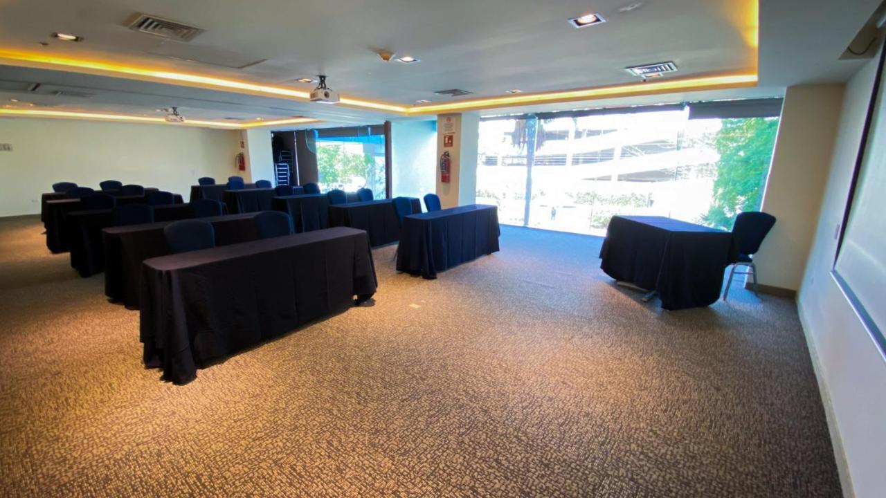 Holiday Inn Express Culiacan By Ihg Exterior foto